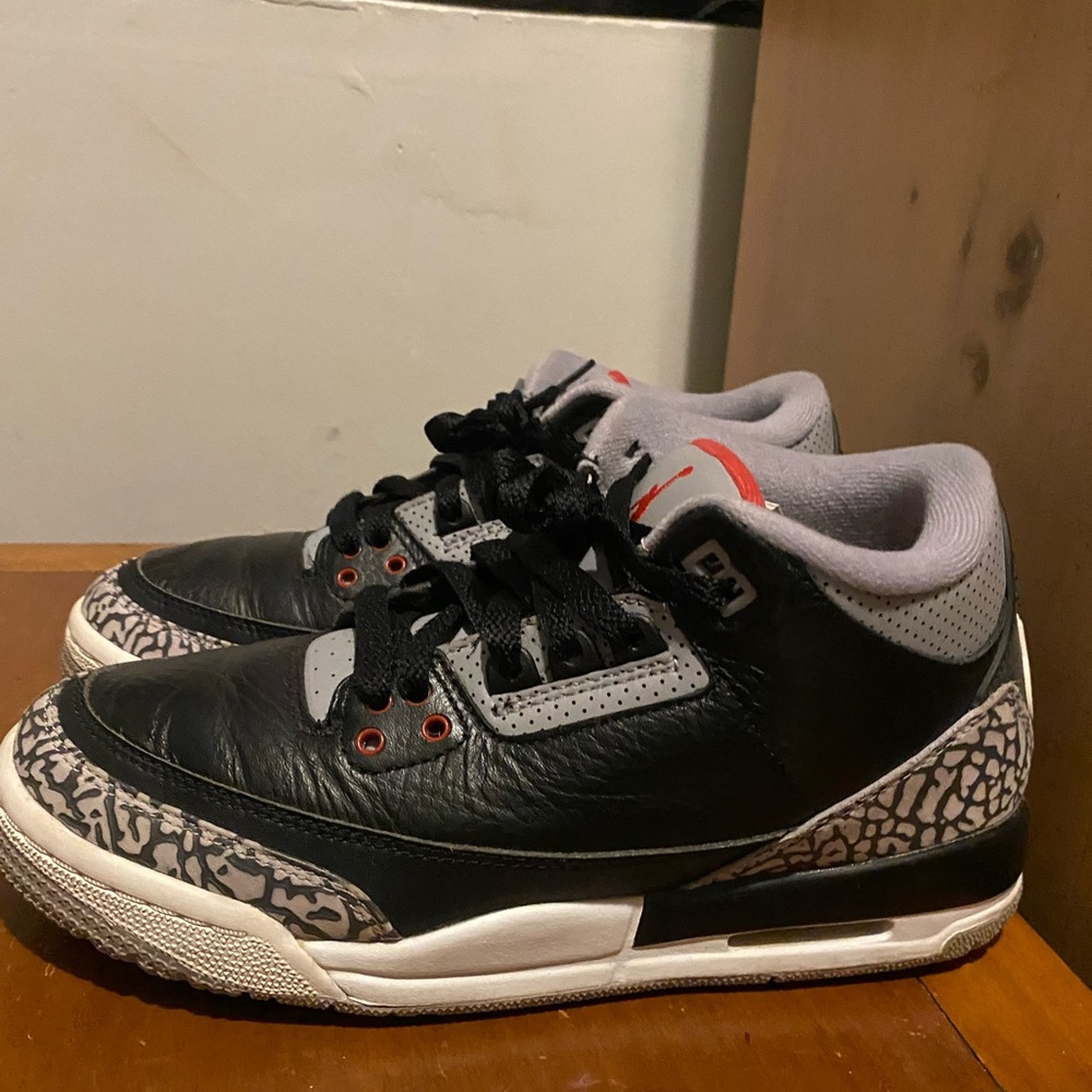 Air Jordan 3 Retro OG 'Black Cement'
